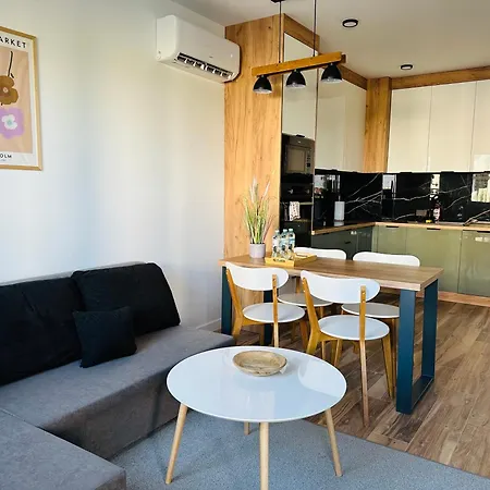 Debowa 4 Priv Ogrod I Miejsce Na Rowery